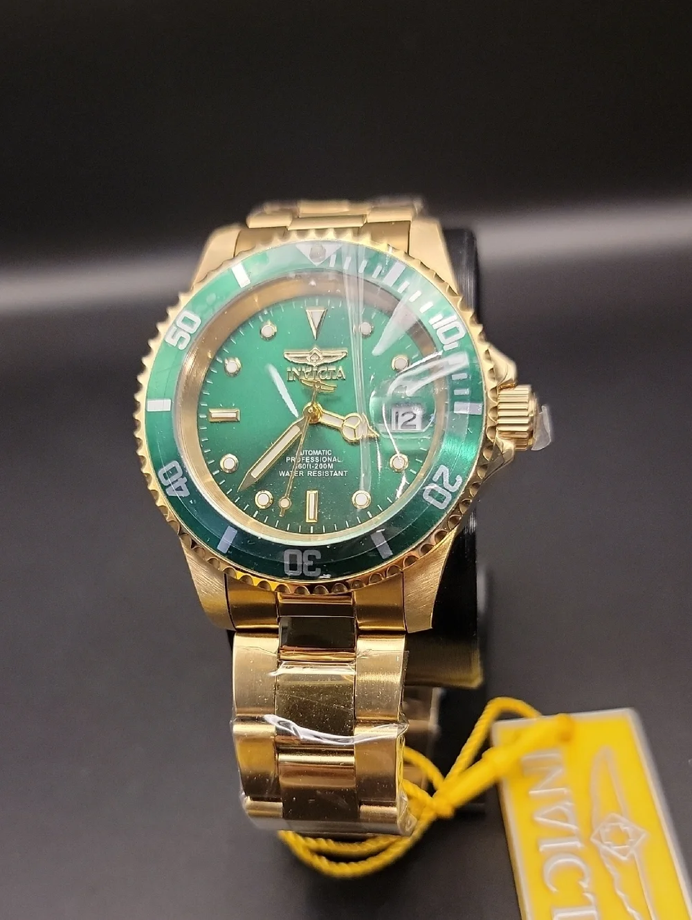 NWT 69742 Invicta Pro Diver Automatic Men's Watch - 40mm, Green Gold 3 Link Band